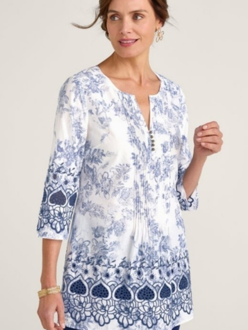Soft Surroundings White and Navy Cotton Embroidered Lightweight Tunic